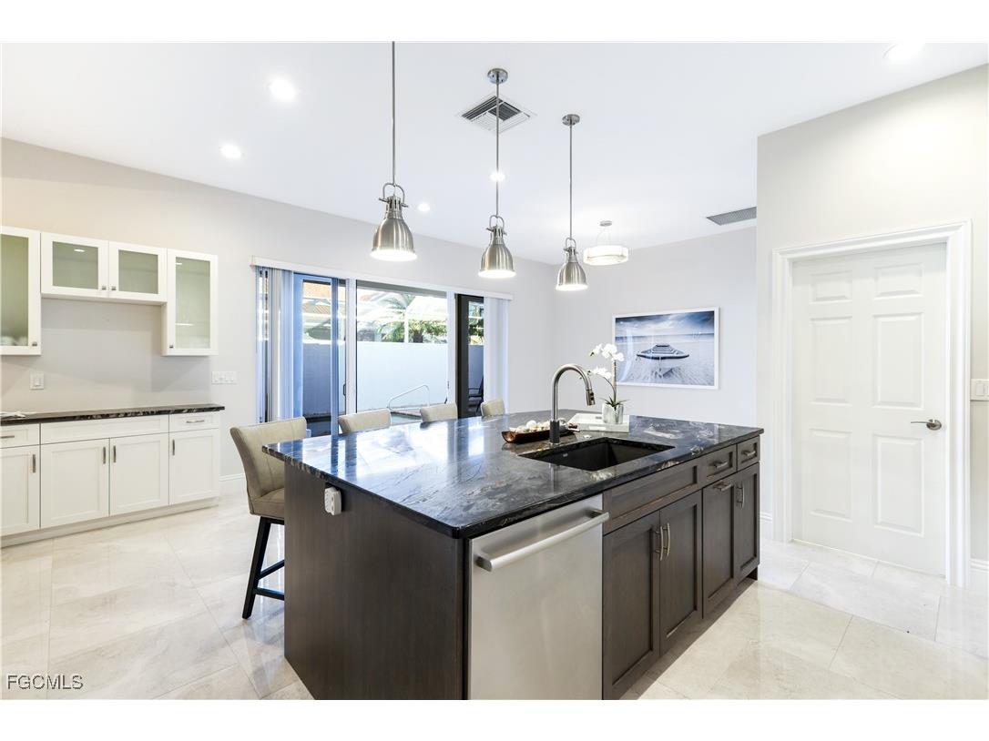 5652 Kensington Loop Fort Myers FL 33912 2026005292 image27
