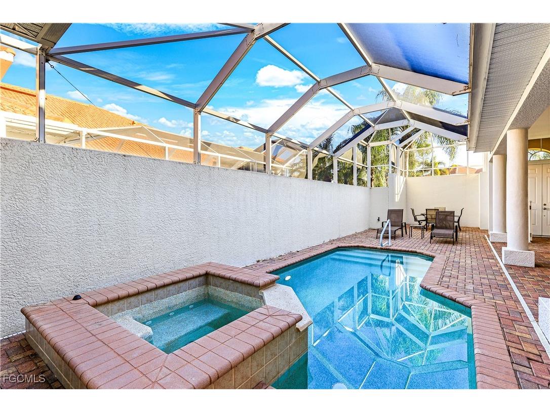 5652 Kensington Loop Fort Myers FL 33912 2026005292 image30