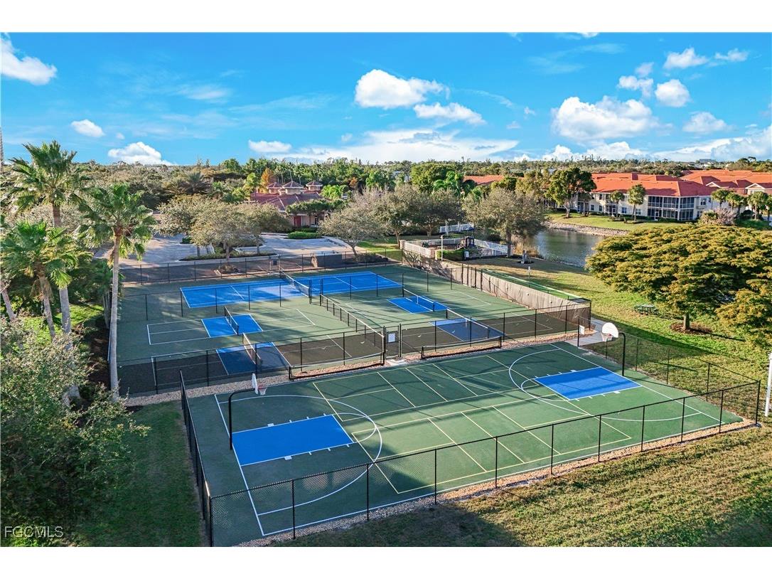 5652 Kensington Loop Fort Myers FL 33912 2026005292 image39