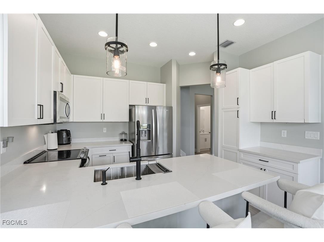 5653 Cassidy Lane Ave Maria FL 34142 2026004250 image6