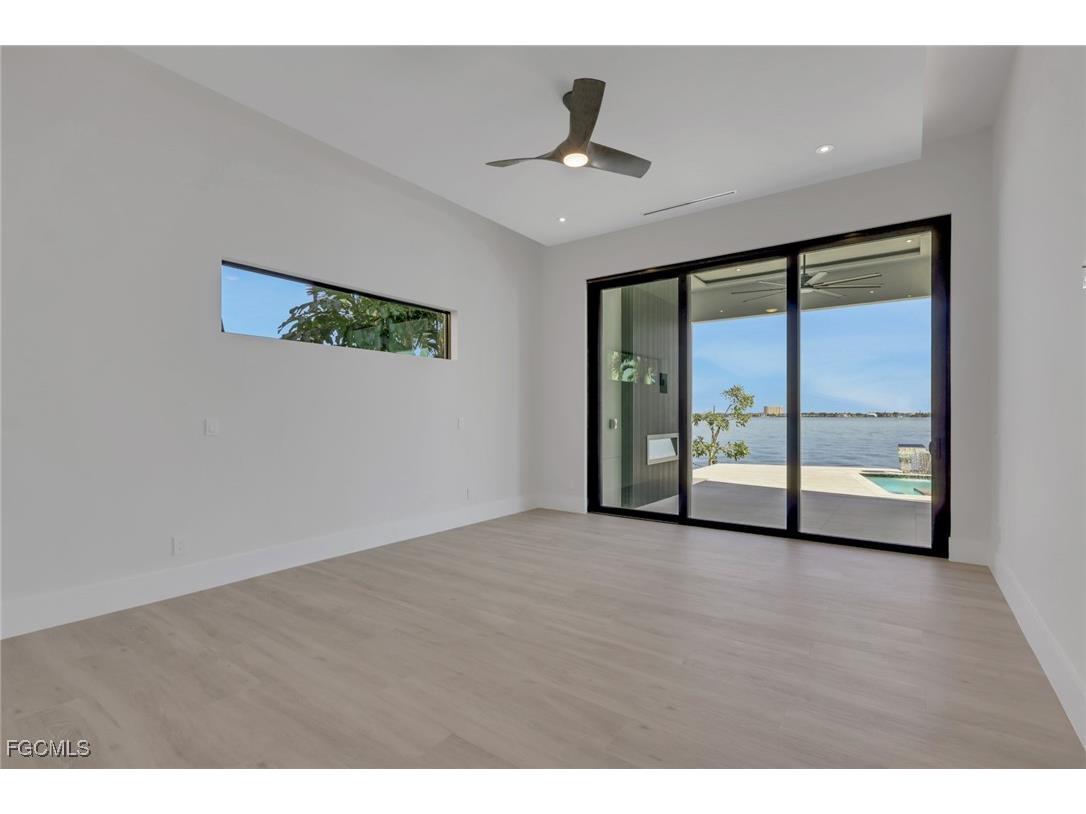 5653 Riverside Drive Cape Coral FL 33904 2025022364 image15