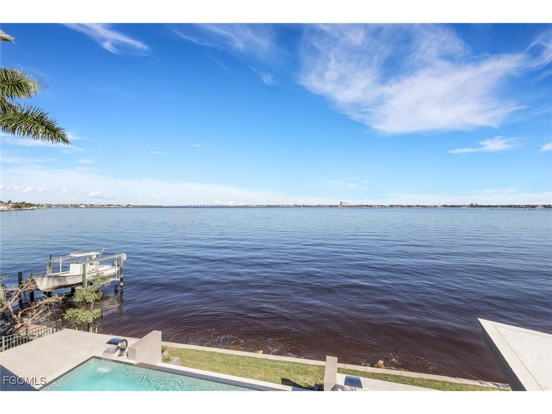 5653 Riverside Drive Cape Coral FL 33904 2025022364 image37