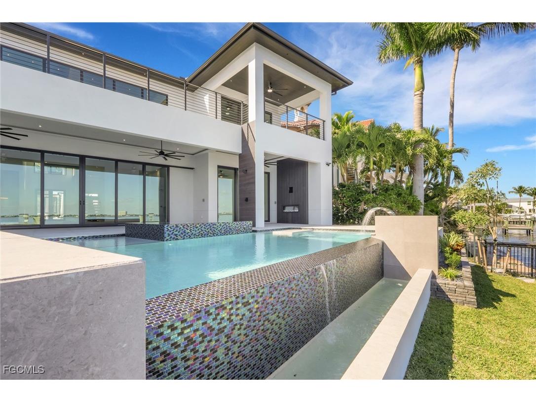 5653 Riverside Drive Cape Coral FL 33904 2025022364 image42