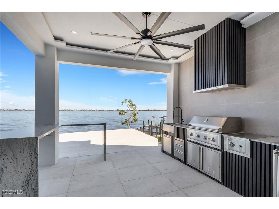 5653 Riverside Drive Cape Coral FL 33904 2025022364 image46