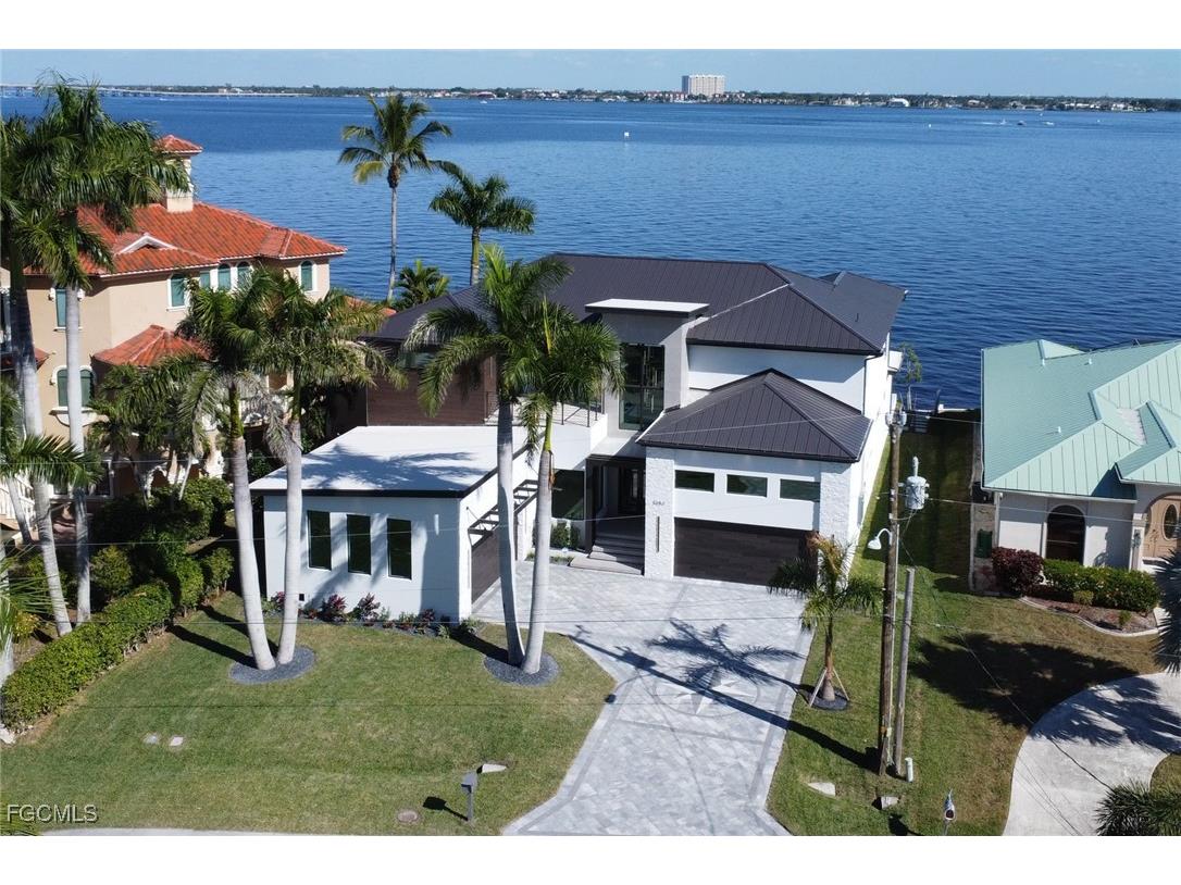 5653 Riverside Drive Cape Coral FL 33904 2025022364 image48