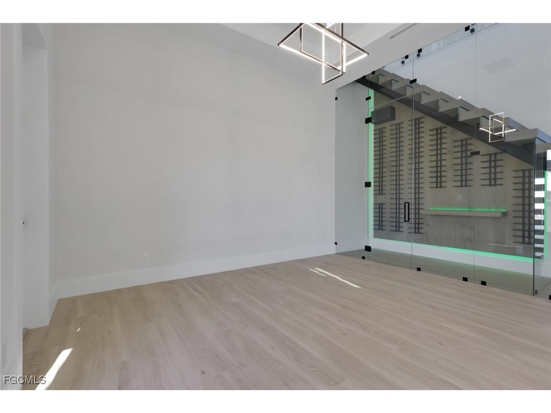 5653 Riverside Drive Cape Coral FL 33904 2025022364 image5