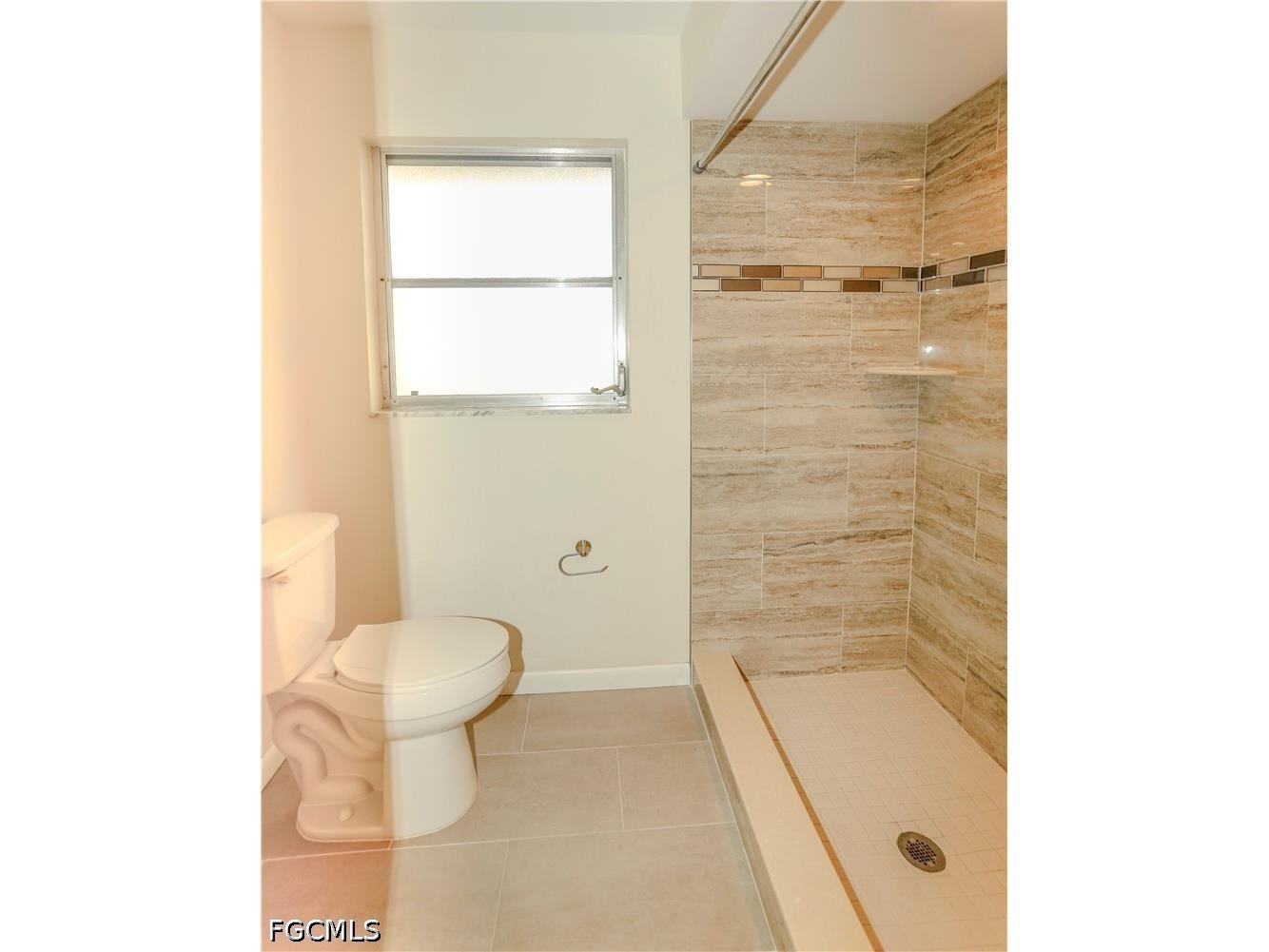 5654 Eichen Circle W Fort Myers FL 33919 2026020381 image17
