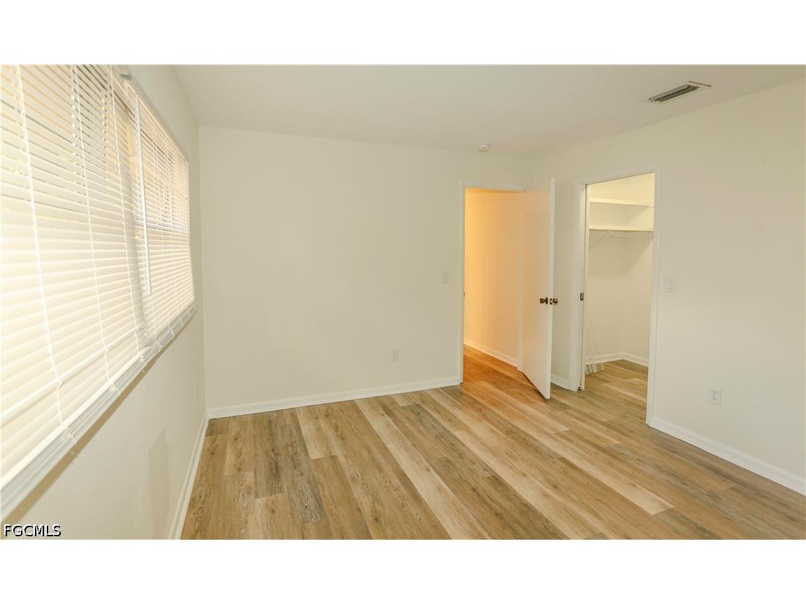 5654 Eichen Circle W Fort Myers FL 33919 2026020381 image21
