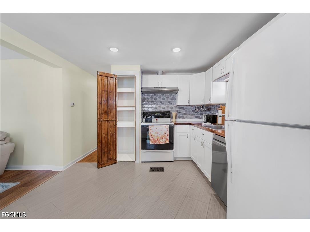 5655 Captain John Smith Loop North Fort Myers FL 33917 2026016774 image34