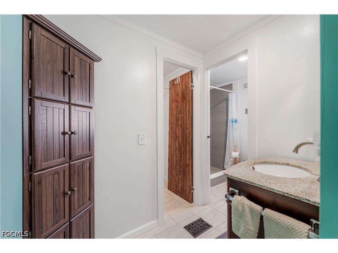 5655 Captain John Smith Loop North Fort Myers FL 33917 2026016774 image37