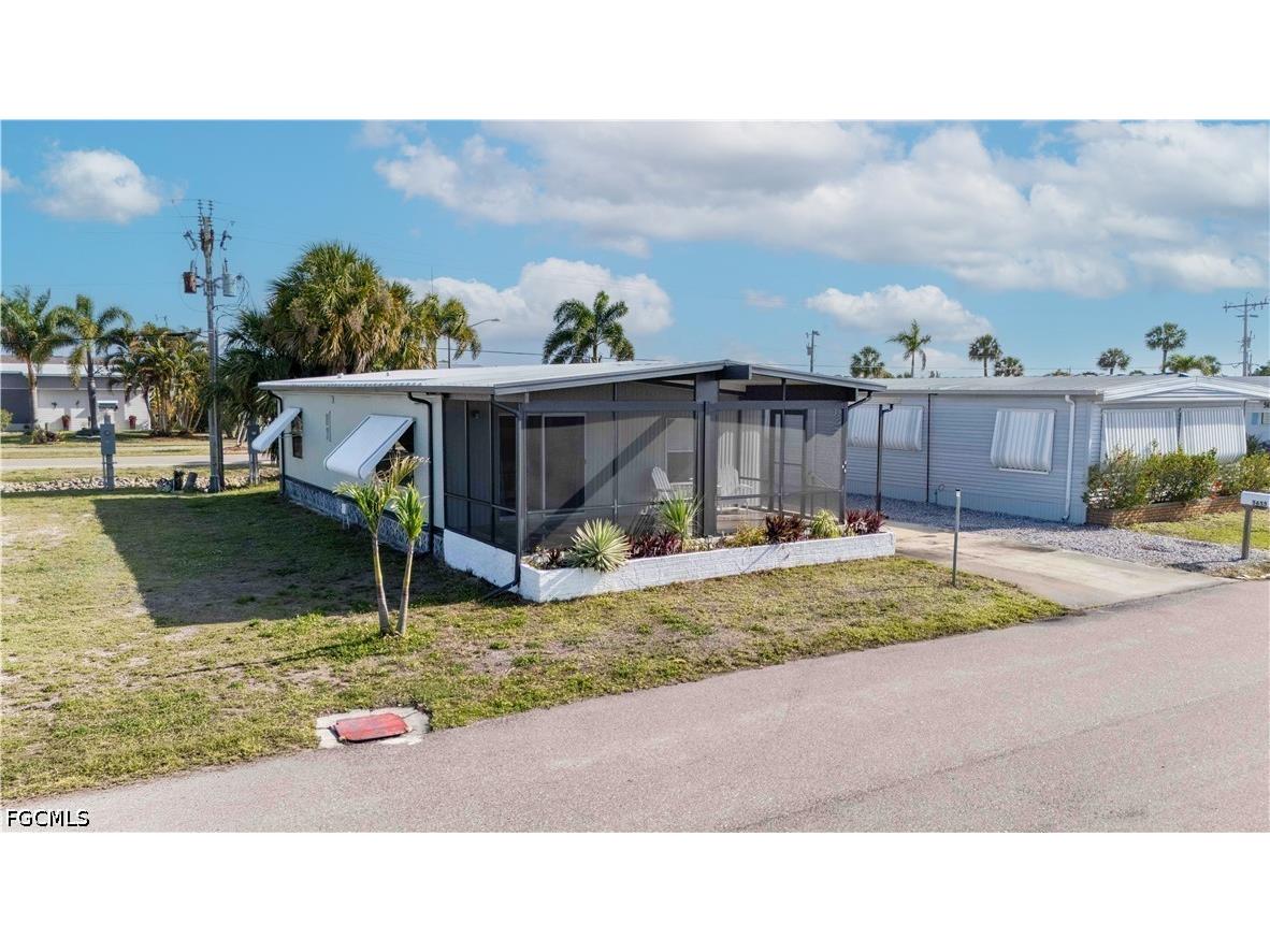 5655 Captain John Smith Loop North Fort Myers FL 33917 2026016774 image4