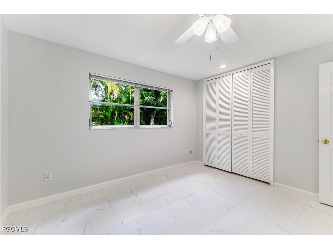 5657 Eichen Circle E Fort Myers FL 33919 2026003116 image23