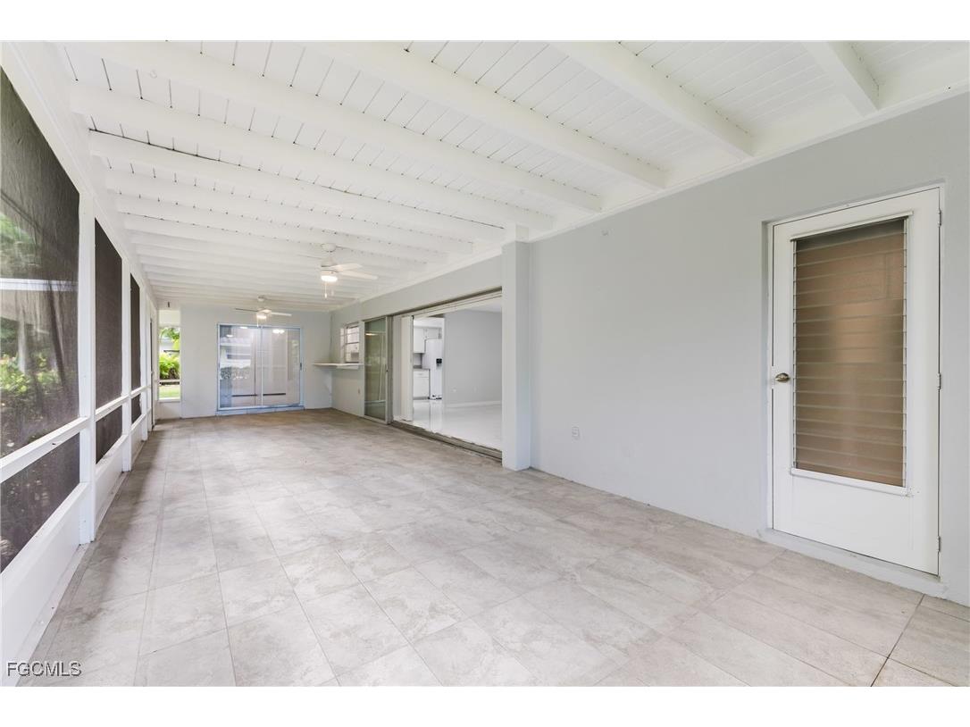 5657 Eichen Circle E Fort Myers FL 33919 2026003116 image32