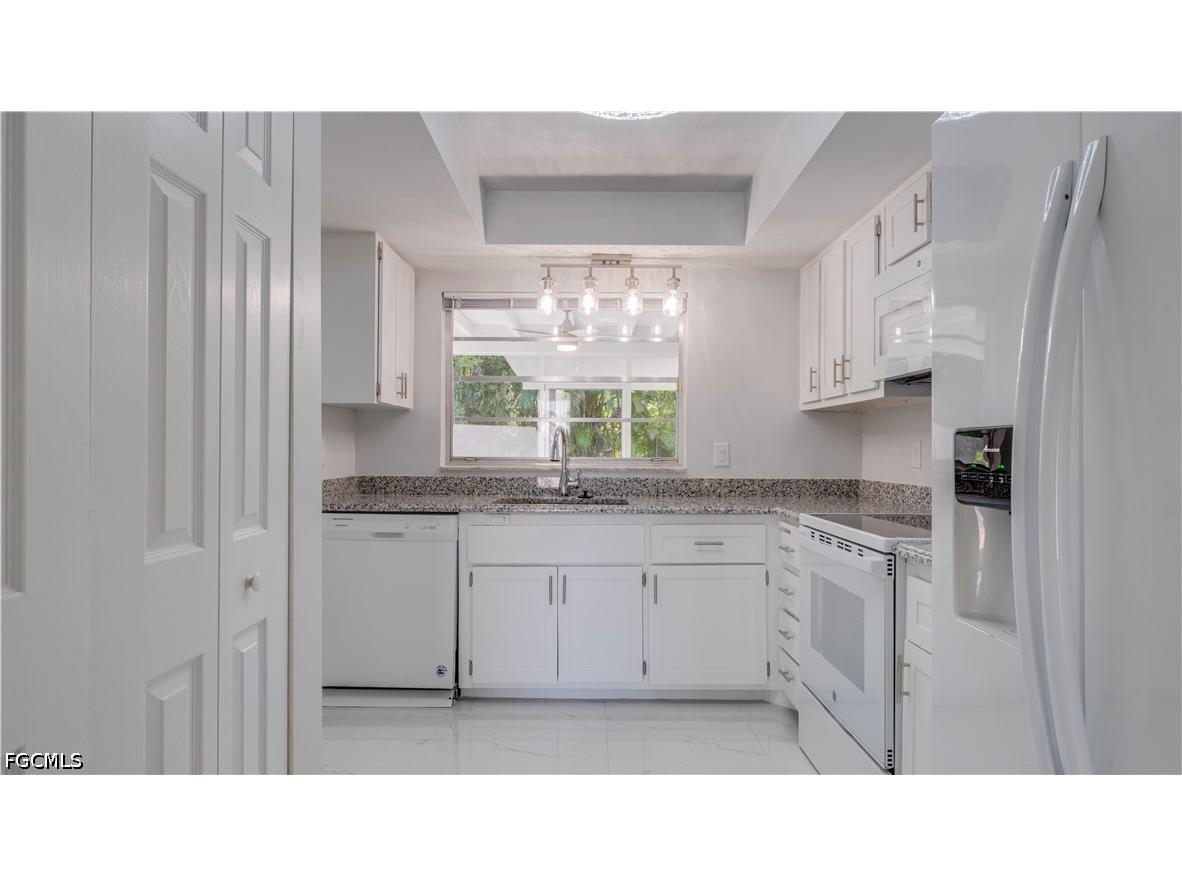 5657 Eichen Circle E Fort Myers FL 33919 2026021597 image15