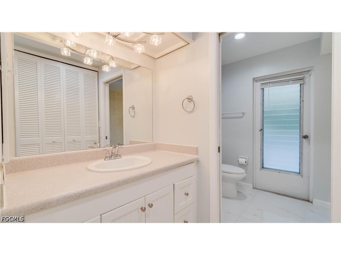5657 Eichen Circle E Fort Myers FL 33919 2026021597 image24