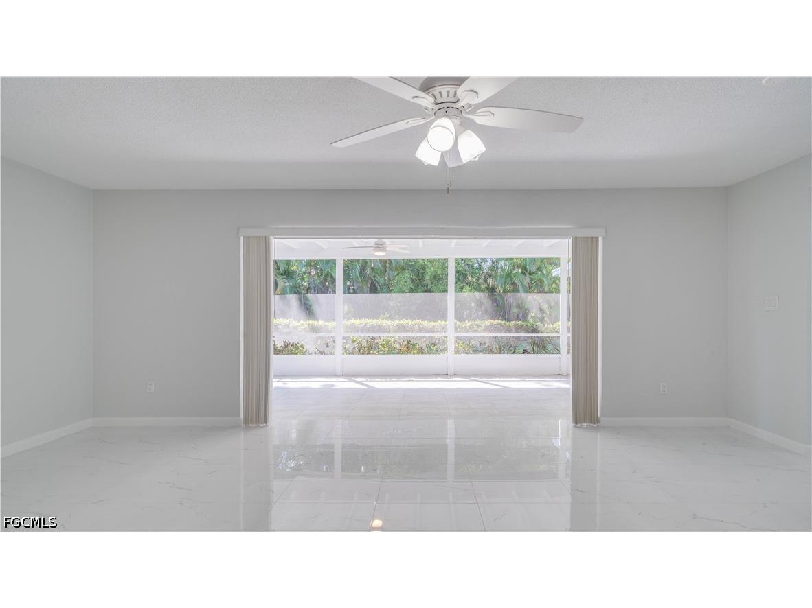 5657 Eichen Circle E Fort Myers FL 33919 2026021597 image8
