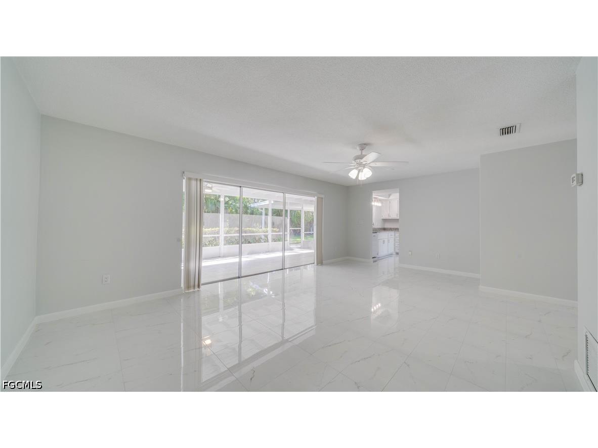 5657 Eichen Circle E Fort Myers FL 33919 2026021597 image9