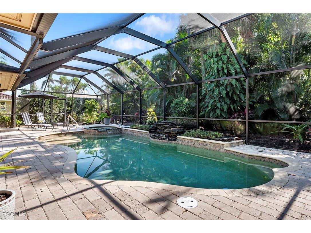 5657 Shaddelee Lane W Fort Myers FL 33919 2025026380 image10