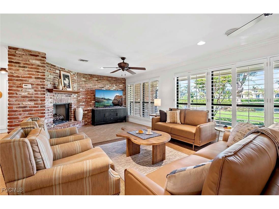 5657 Shaddelee Lane W Fort Myers FL 33919 2025026380 image3