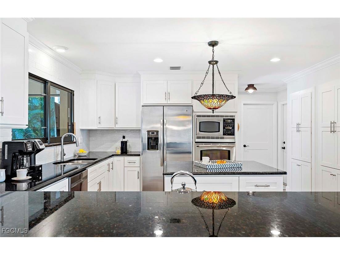 5657 Shaddelee Lane W Fort Myers FL 33919 2025026380 image5