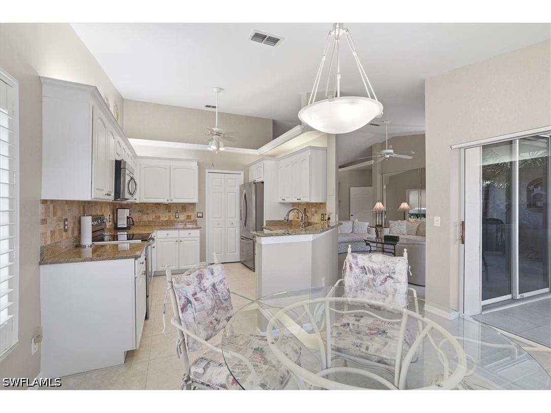 5657 Whisperwood Boulevard #204 Naples FL 34110 226017486 image11