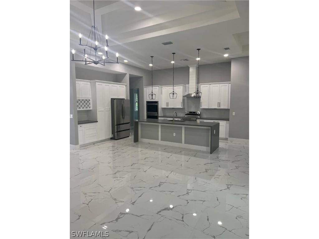 566 2nd Street SE Naples FL 34117 224049999 image1