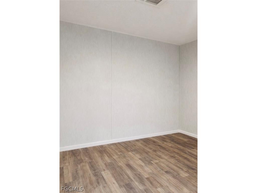 566 Avenida Del Sur Avenue Montura Ranches FL 33440 2026013333 image9