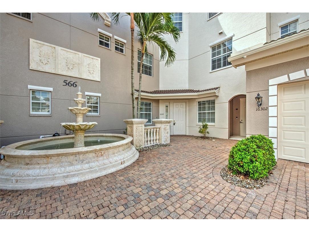 566 Avellino Isles Circle #102 Naples FL 34119 224076715 image1