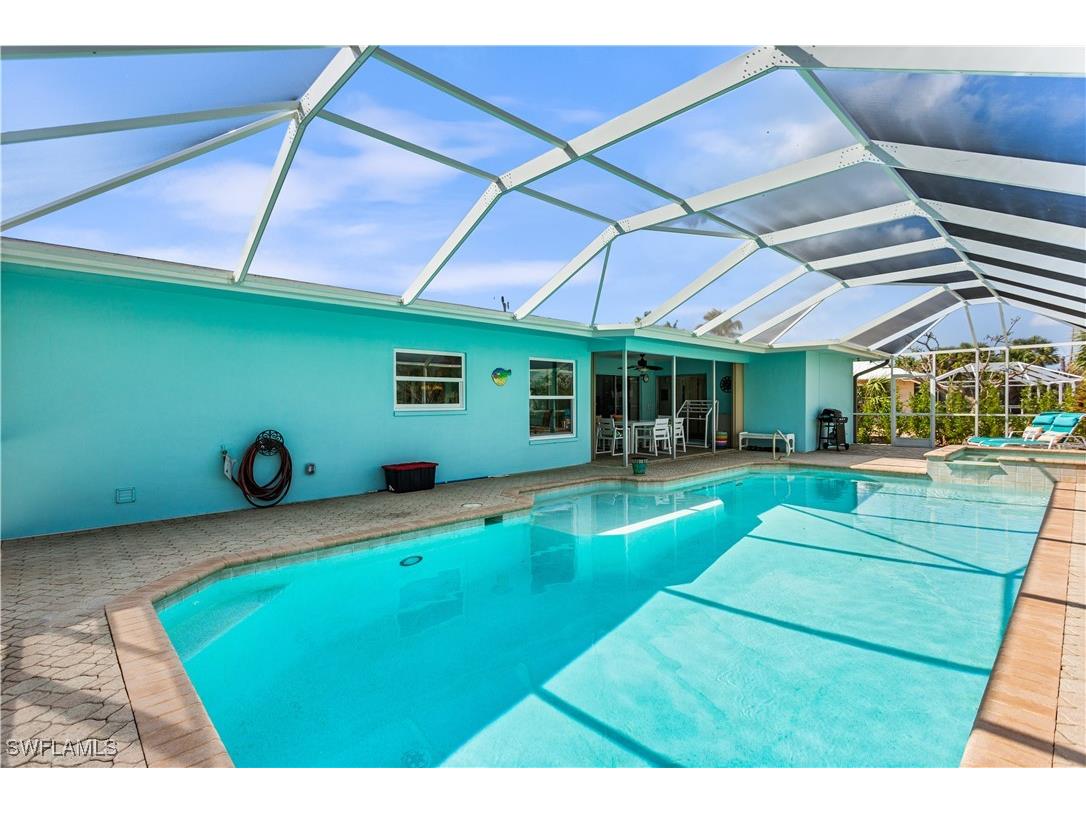 566 Boulder Drive Sanibel FL 33957 225061305 image3