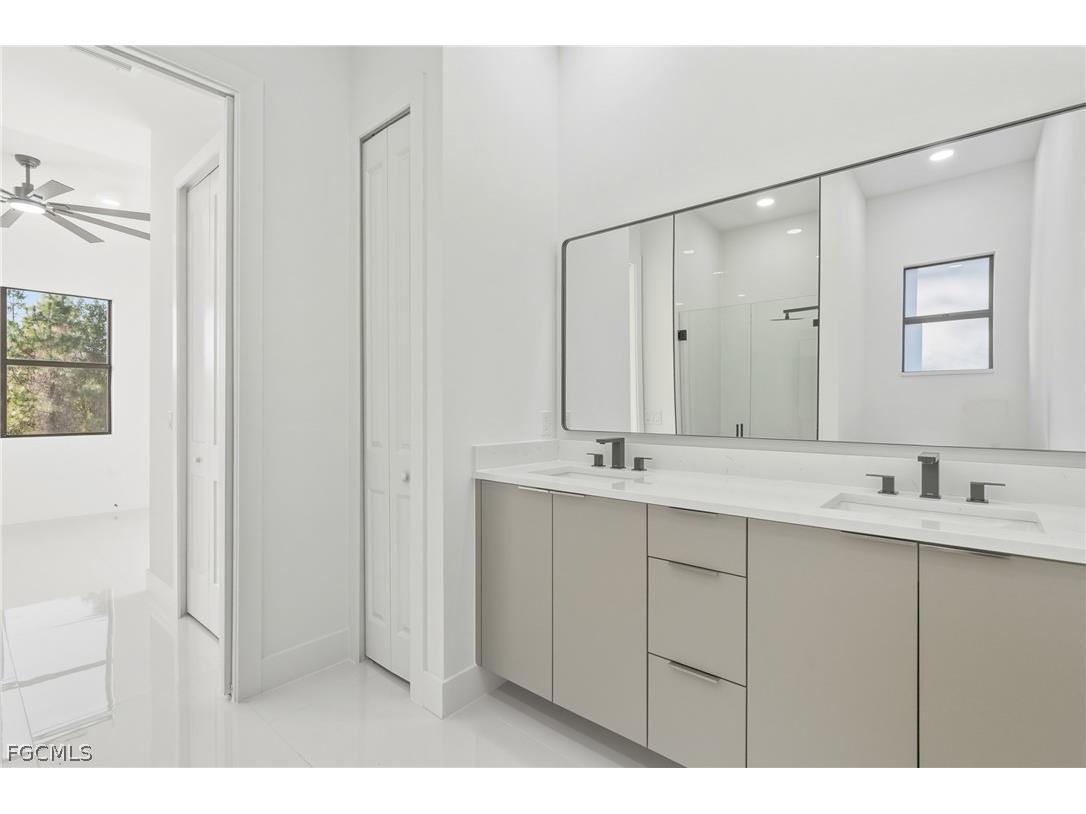 566 Eisenhower Boulevard Lehigh Acres FL 33974 2026009550 image24