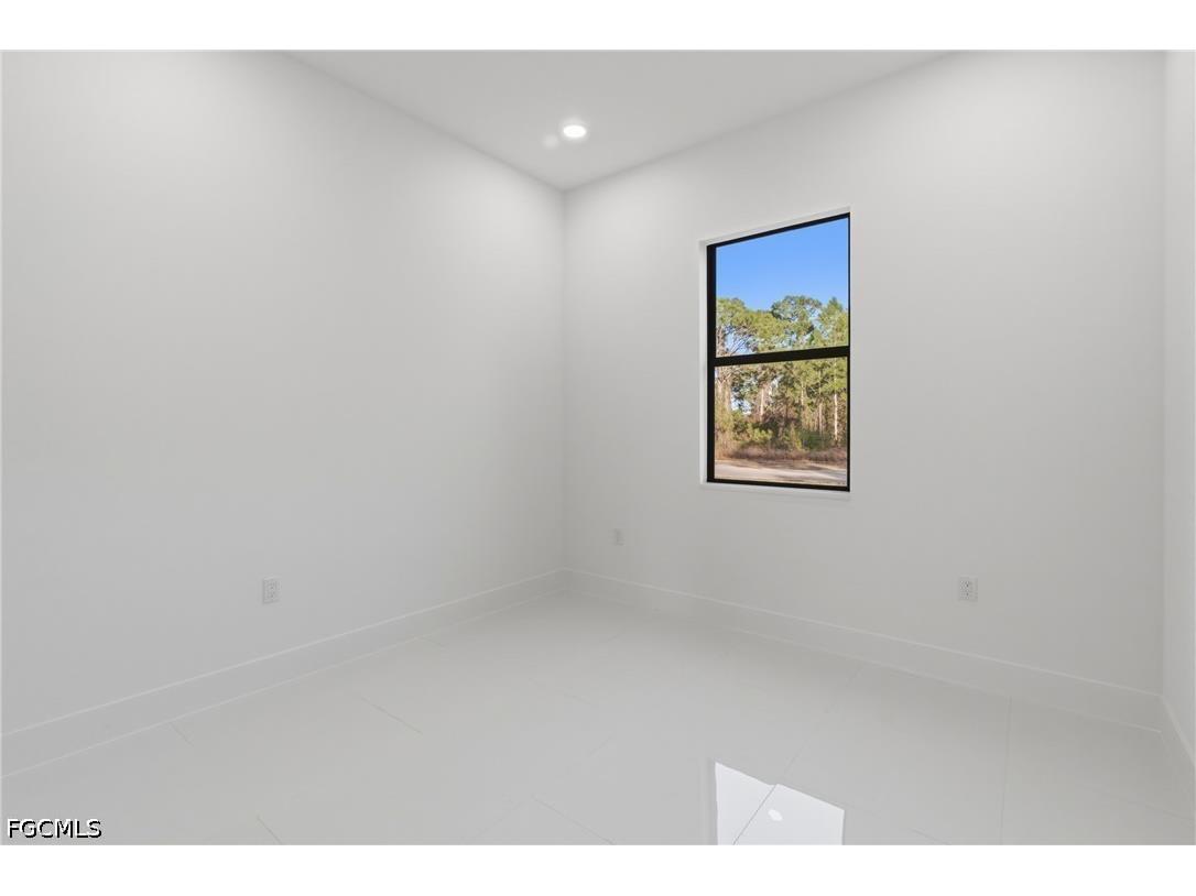 566 Eisenhower Boulevard Lehigh Acres FL 33974 2026023939 image21