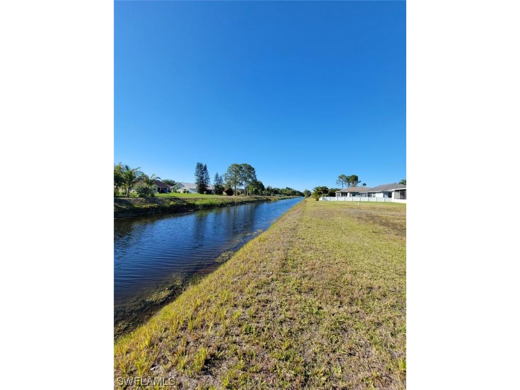 566 Empire Avenue S Lehigh Acres FL 33974 223021709 image1