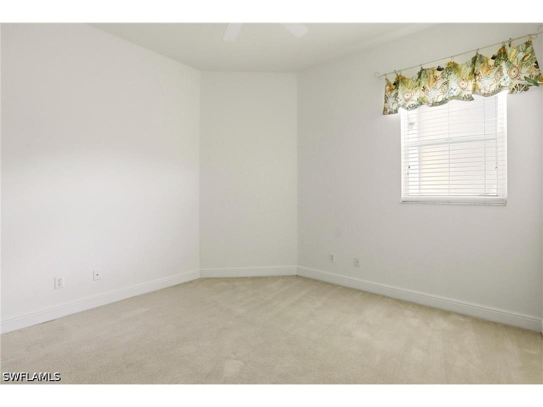 566 Vintage Reserve Lane #21-D Naples FL 34119 226016260 image28