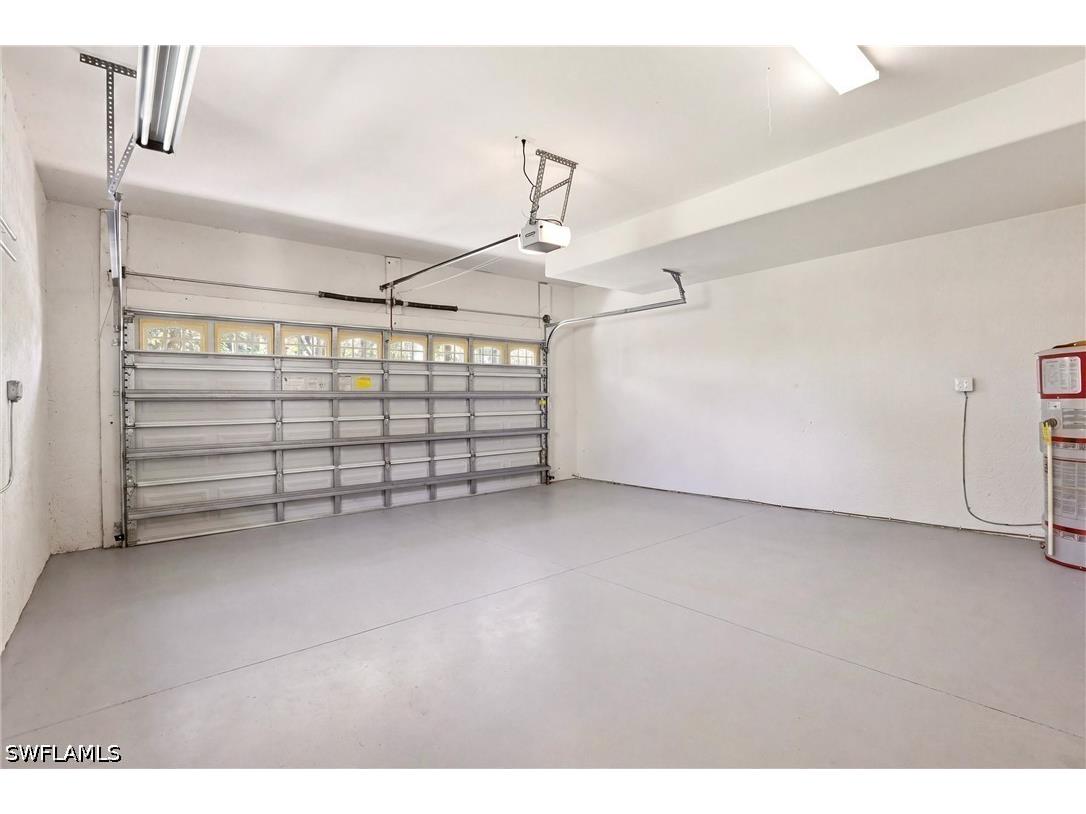566 Vintage Reserve Lane #21-D Naples FL 34119 226016260 image38