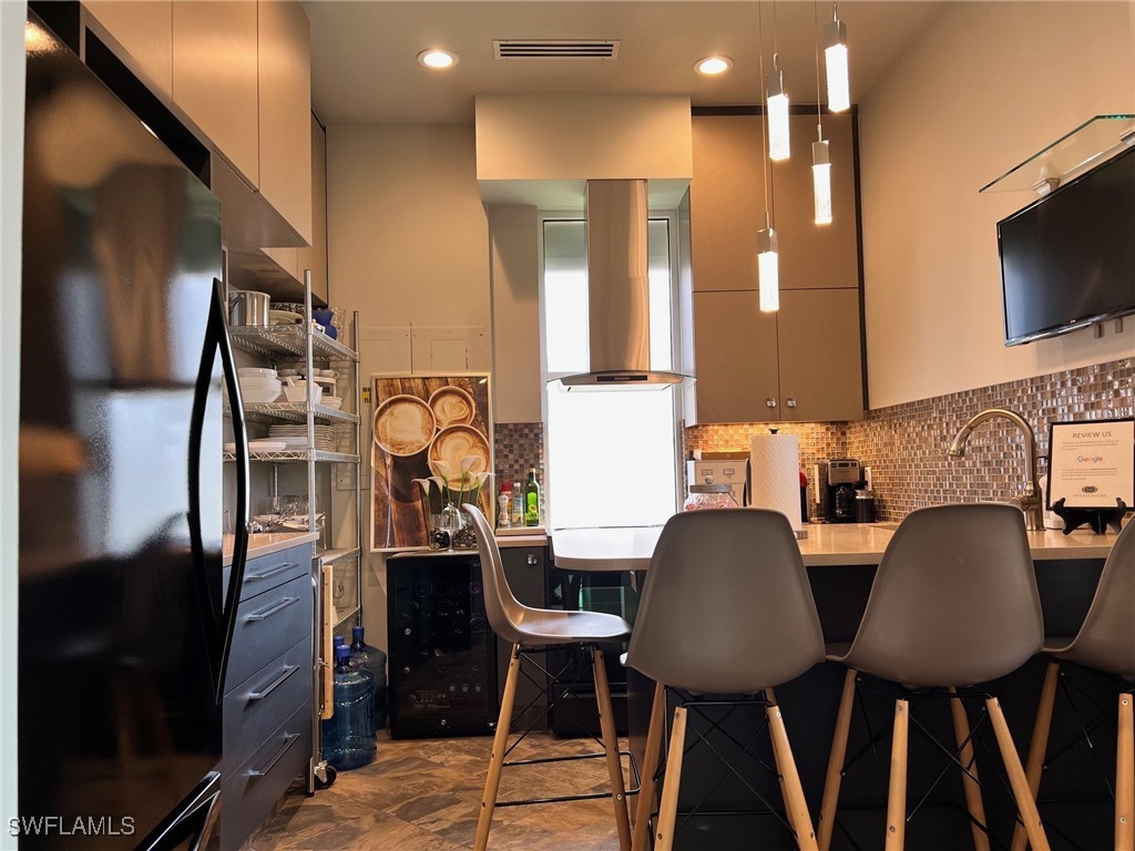 5660 Strand Court #106 Naples FL 34110 225064310 image5