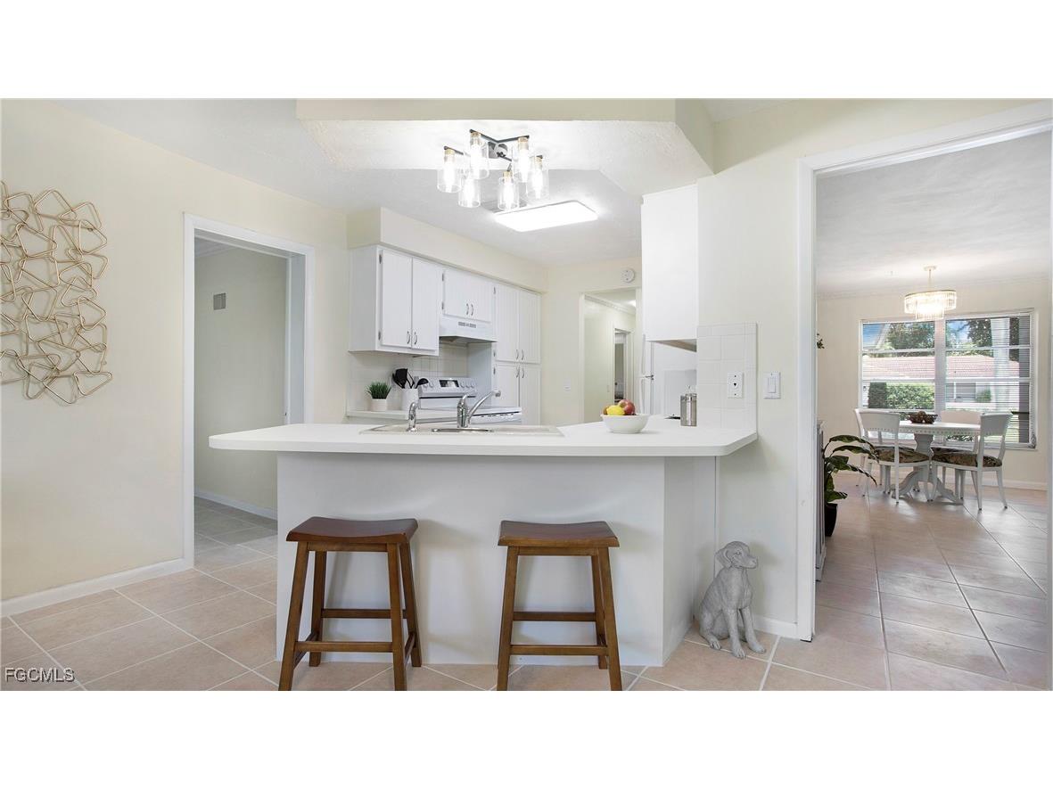 5661 Eichen Circle E Fort Myers FL 33919 2025004750 image10