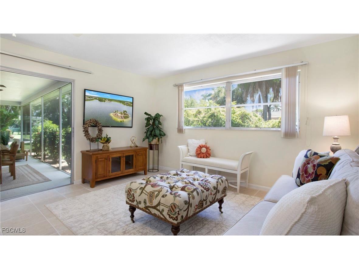 5661 Eichen Circle E Fort Myers FL 33919 2025004750 image12