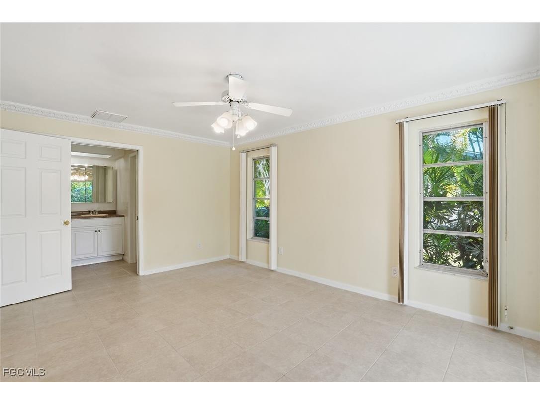 5661 Eichen Circle E Fort Myers FL 33919 2026002096 image15