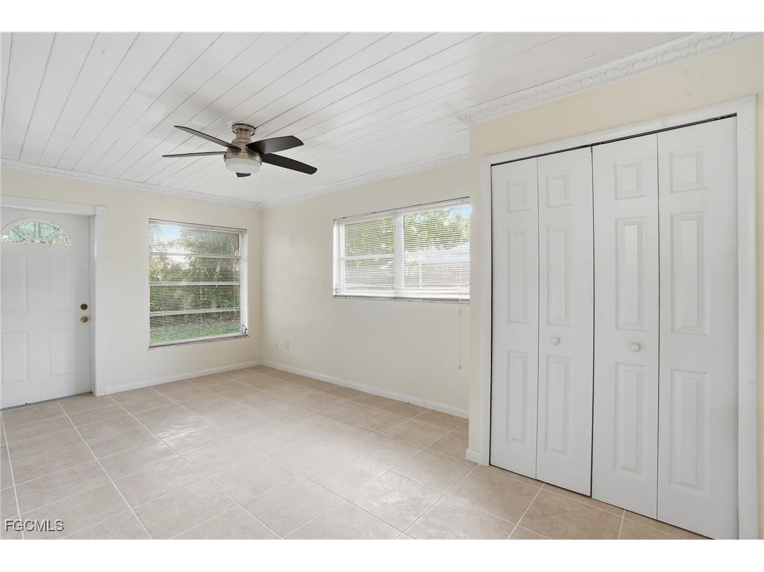 5661 Eichen Circle E Fort Myers FL 33919 2026002096 image22