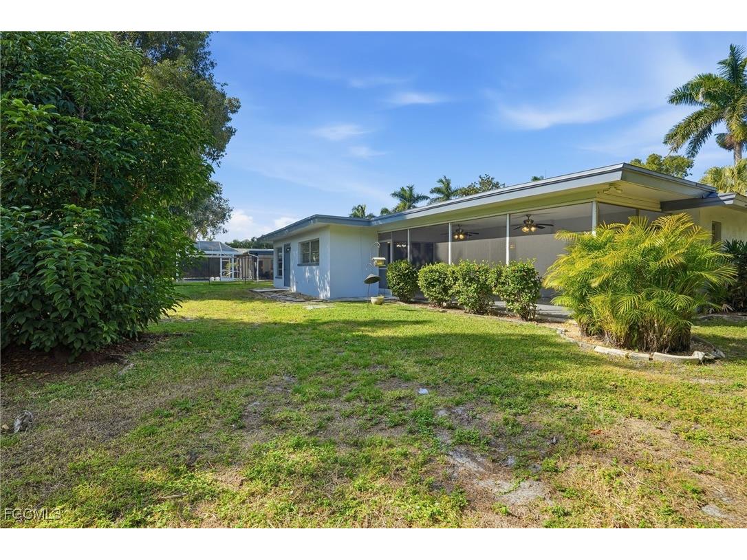 5661 Eichen Circle E Fort Myers FL 33919 2026002096 image28