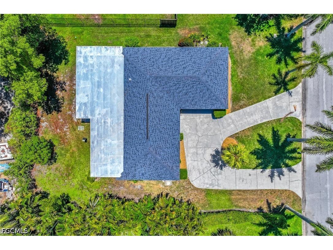 5661 Eichen Circle E Fort Myers FL 33919 2026022655 image24
