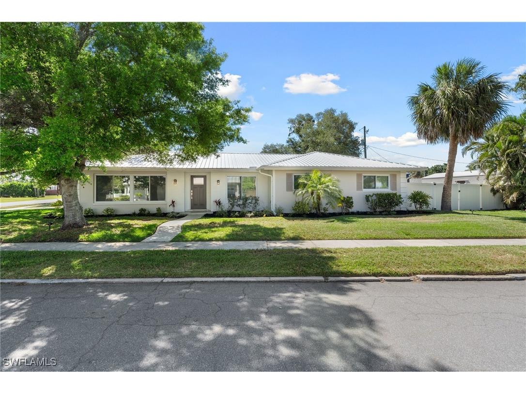 5664 Natoma Drive Fort Myers FL 33919 225038598 image1