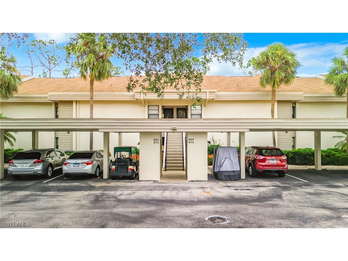 5665 Trailwinds Drive #623 Fort Myers FL 33907 223035107 image1