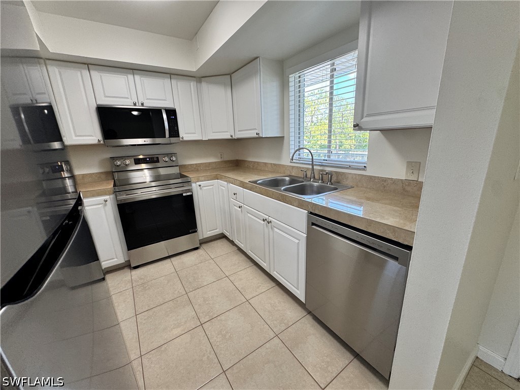 5667 Rattlesnake Hamm Road N #B-301 Naples FL 34113 226019630 image6