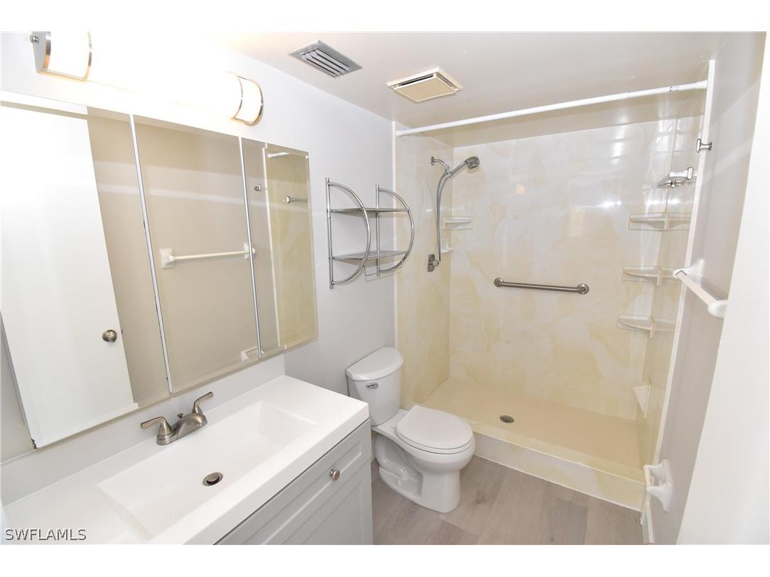 5667 Rattlesnake Hammock Road #B-205 Naples FL 34113 226005987 image14