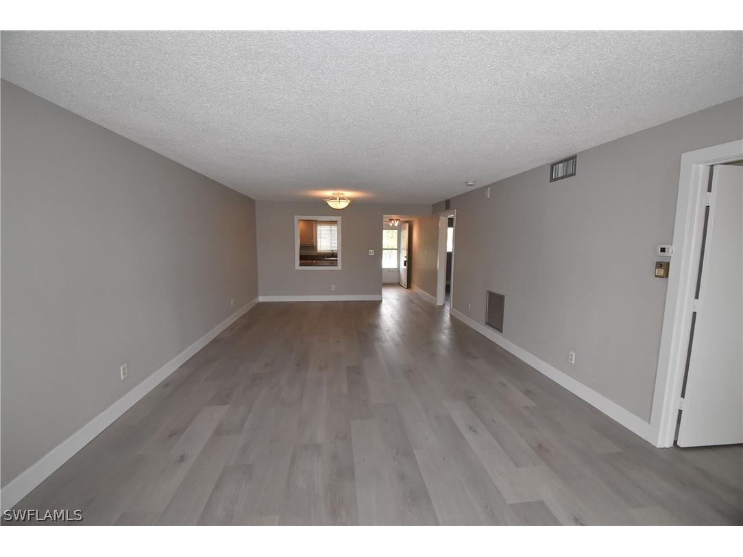 5667 Rattlesnake Hammock Road #B-205 Naples FL 34113 226005987 image4