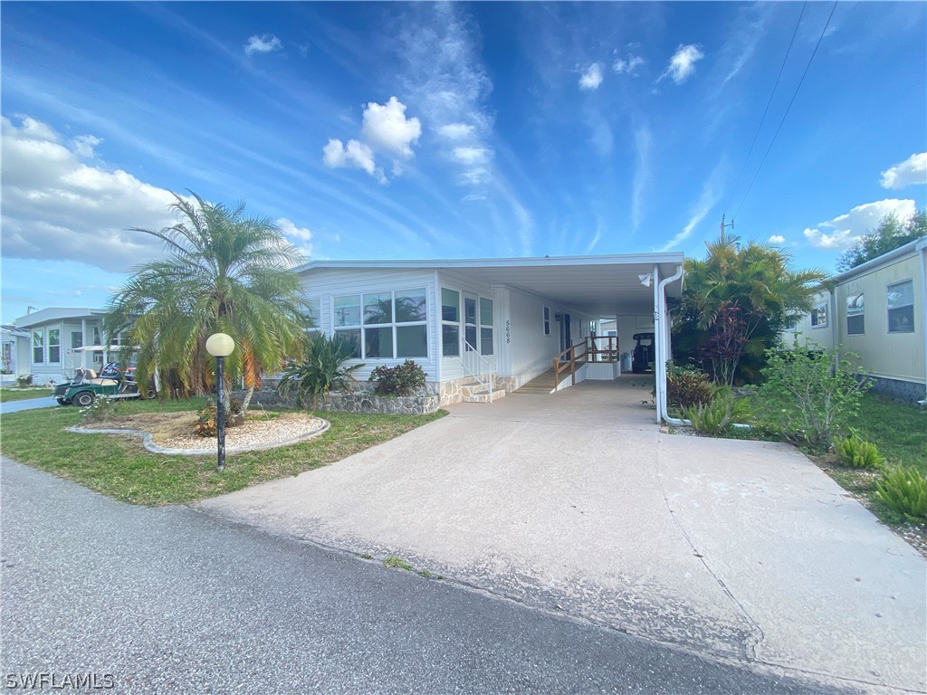 5668 Captain John Smith Loop North Fort Myers FL 33917 224032813 image1