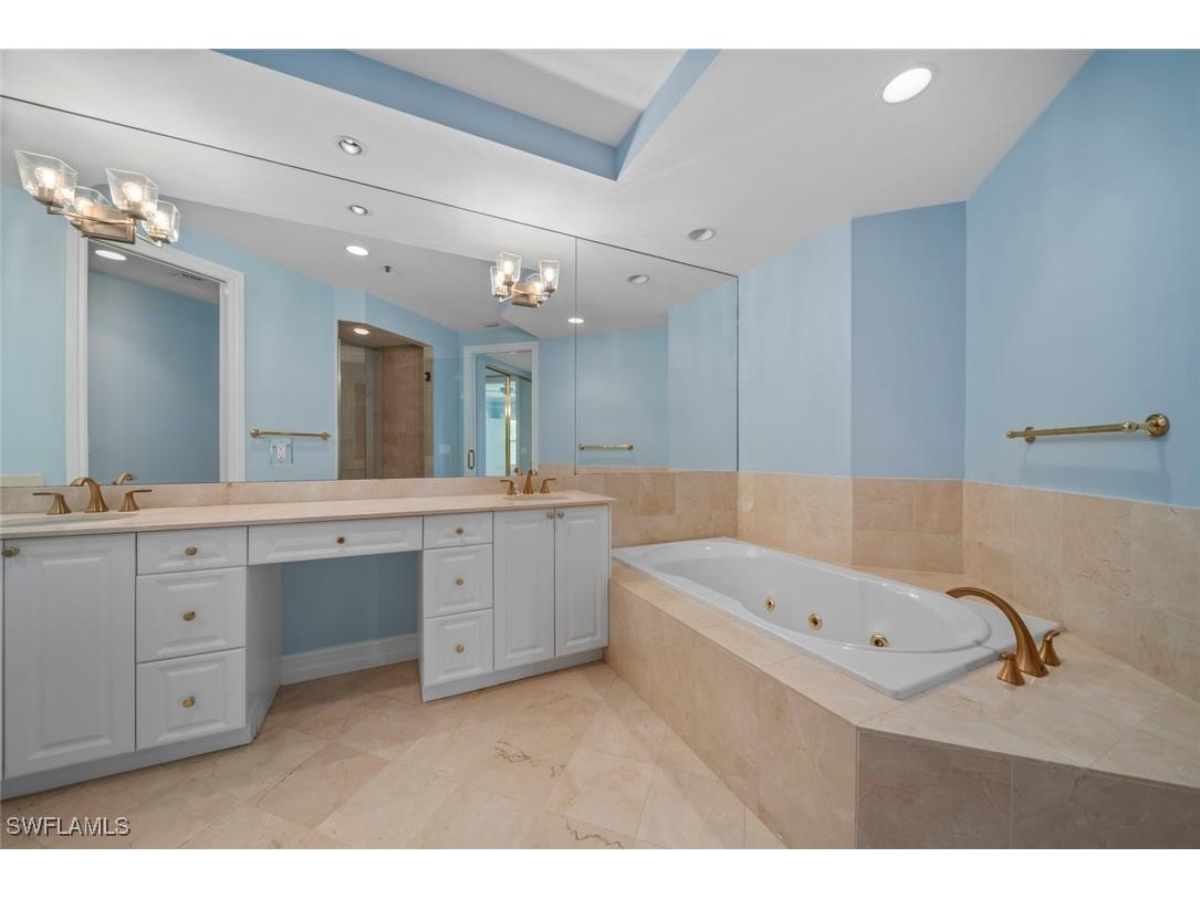 5669 Baltusrol Court #2A Sanibel FL 33957 224091520 image25