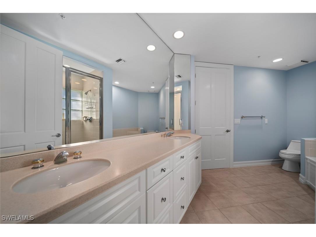 5669 Baltusrol Court #2A Sanibel FL 33957 224091520 image40