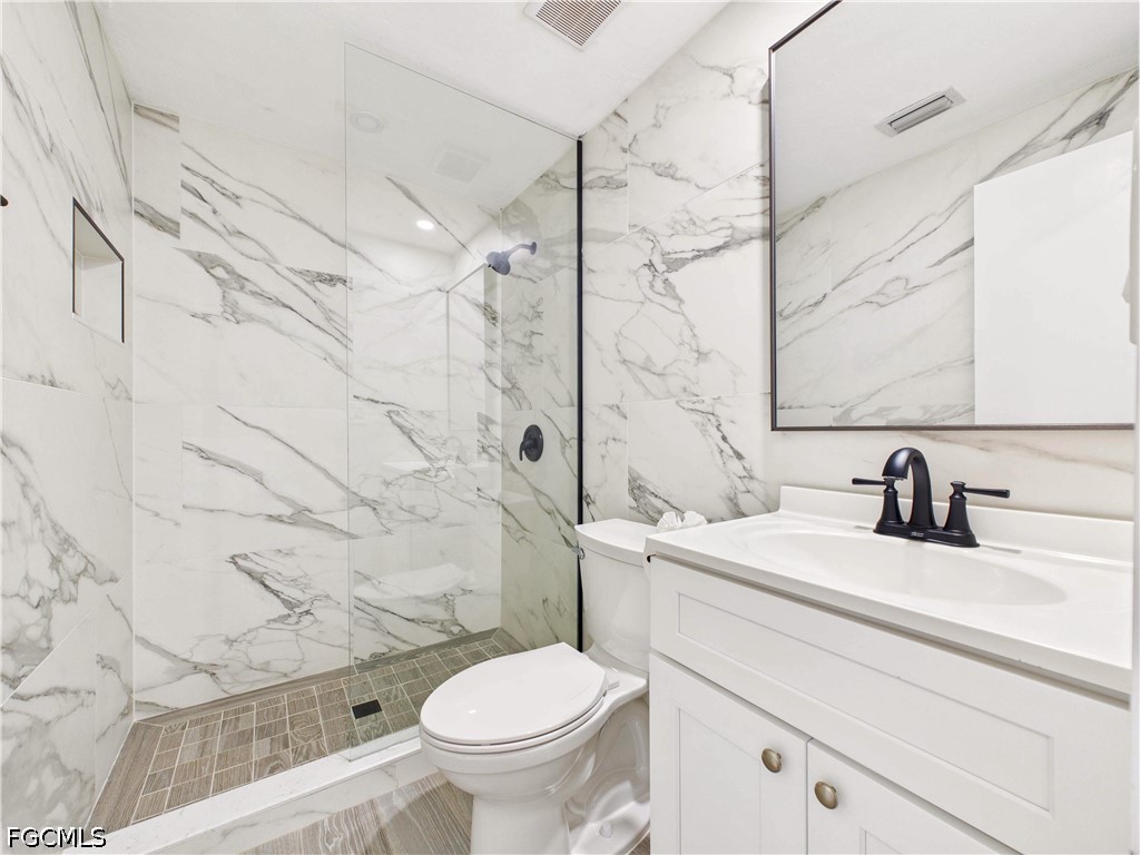 567 13th Street N Naples FL 34102 2026016862 image14